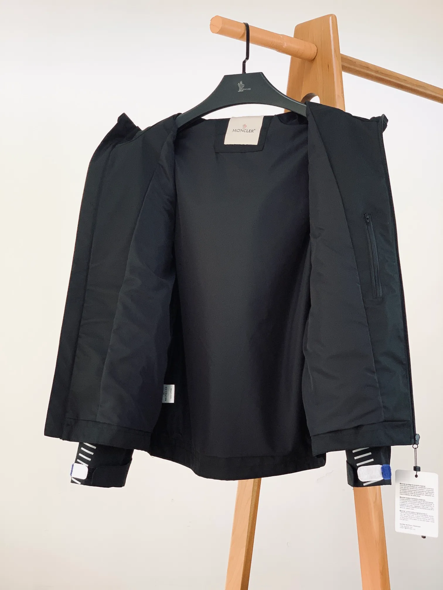 Moncler 2026SS ， ， 。100% ， ， ， ， ， 。 ， ， ， ， ， ！ ， ， ， ， 。 ， ， ， 。 ， 。 。 …………………………………………………… ❥∙Size：M-3XL